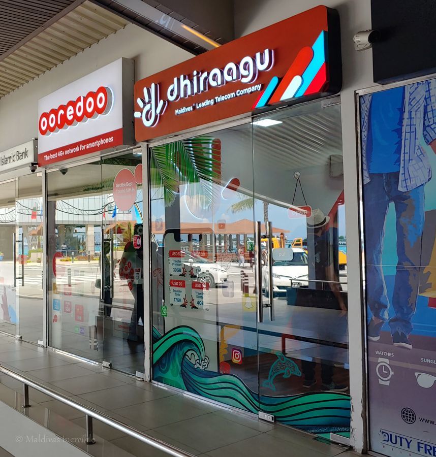 Tiendas tarjeta SIM en el aeropuerto de Male , Maldivas